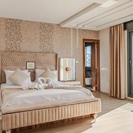 Ferienwohnung Royale Duplexe Pleine Centre Tanger Exterior foto