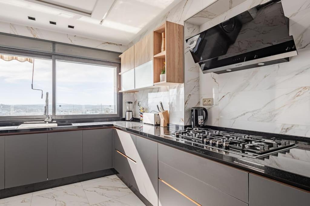 Ferienwohnung Royale Duplexe Pleine Centre Tanger Exterior foto
