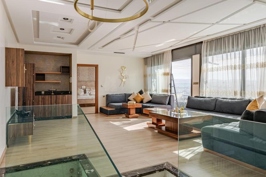 Ferienwohnung Royale Duplexe Pleine Centre Tanger Exterior foto