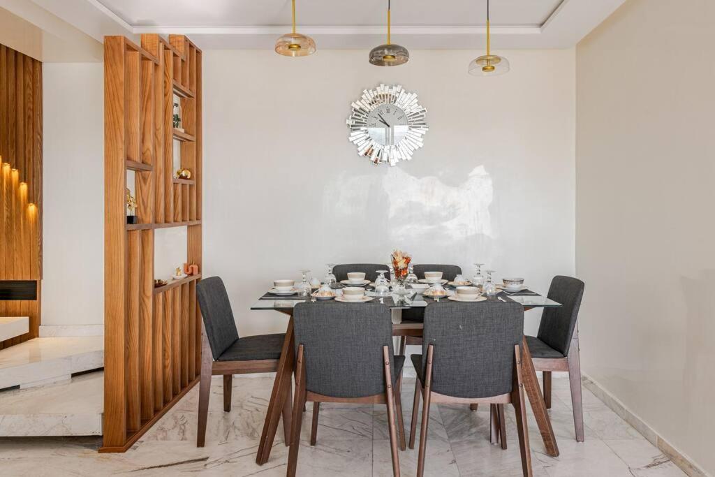 Ferienwohnung Royale Duplexe Pleine Centre Tanger Exterior foto