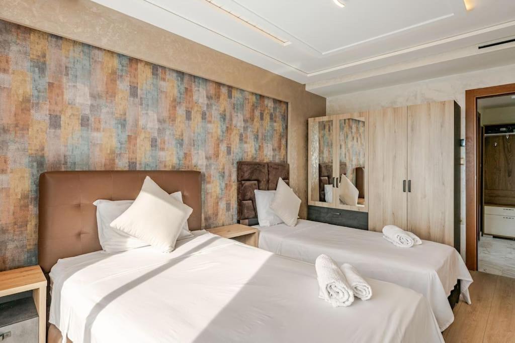 Ferienwohnung Royale Duplexe Pleine Centre Tanger Exterior foto