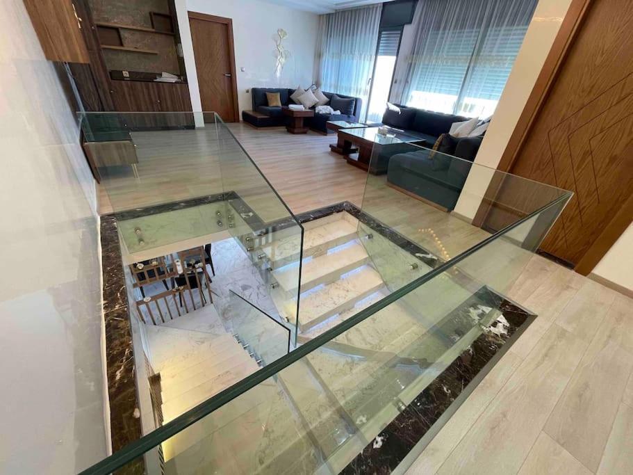 Ferienwohnung Royale Duplexe Pleine Centre Tanger Exterior foto