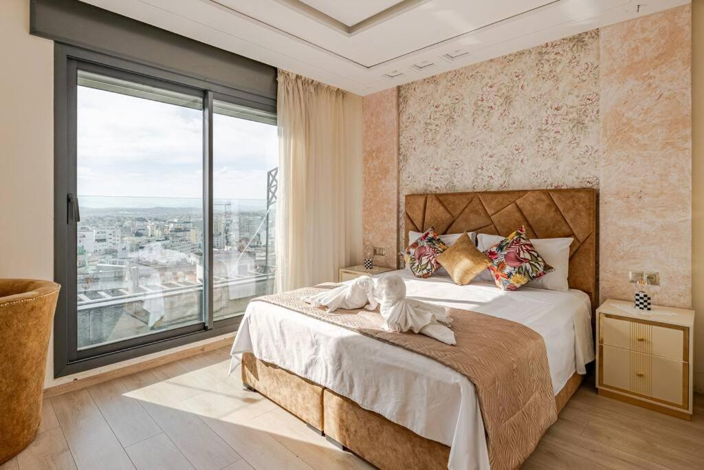 Ferienwohnung Royale Duplexe Pleine Centre Tanger Exterior foto